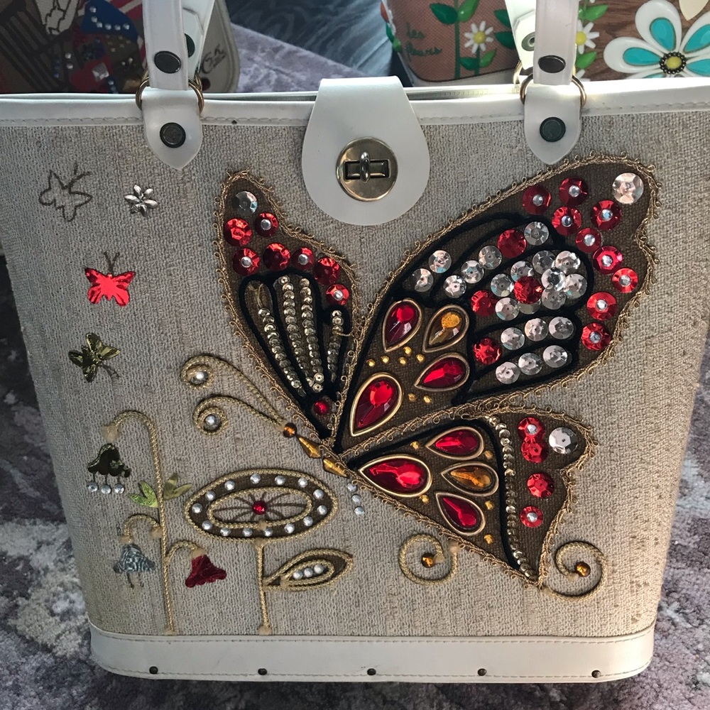 Vintage bucket bag